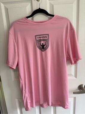 Men’s Messi T Shirt large